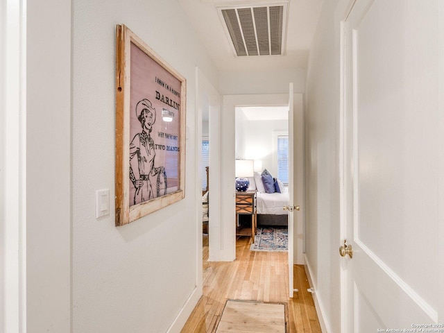 337 W Hackberry St, Fredericksburg, TX 78624 - hall with light hardwood / wood-style flooring