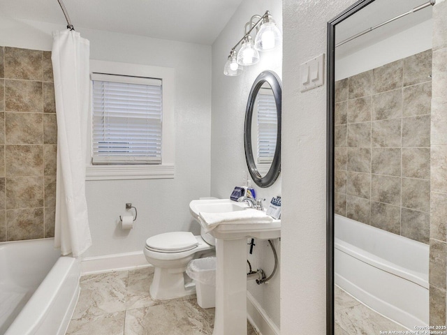 337 W Hackberry St, Fredericksburg, TX 78624 - full bathroom with toilet, sink, and shower / bath combo