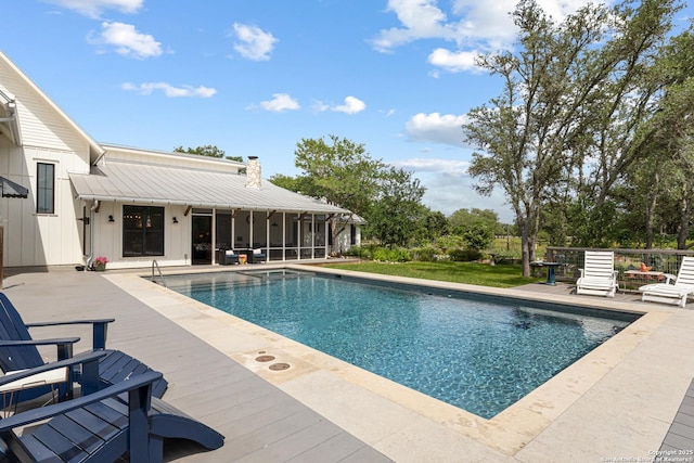 31545 Meadow Crk, Fair Oaks Ranch, TX 78015 - pool with a sunroom