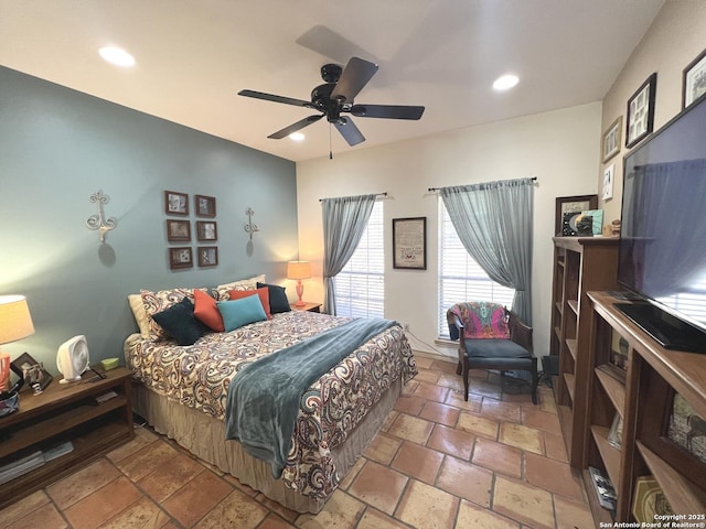 bedroom with ceiling fan