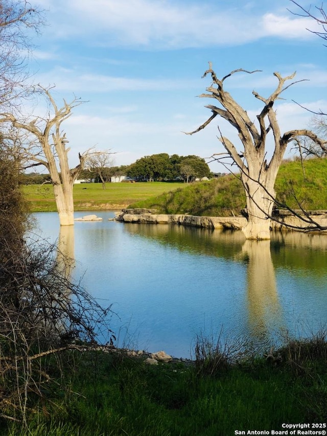 952 Rimrock Cv, Spring Branch, TX 78070 - water view