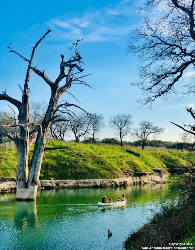 952 Rimrock Cv, Spring Branch, TX 78070 - water view