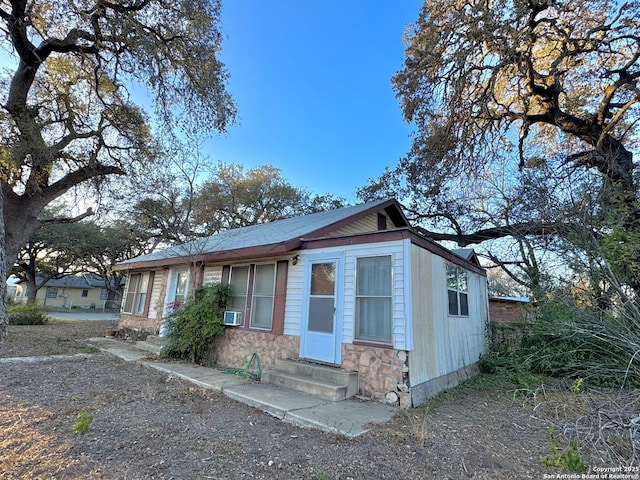 view of front of house