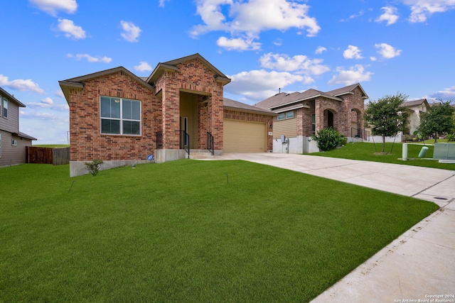 view of front facade featuring a garage and a front yard