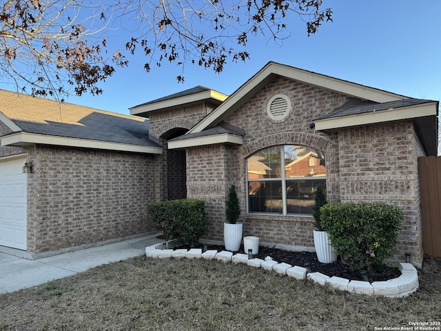 view of front of house with a garage