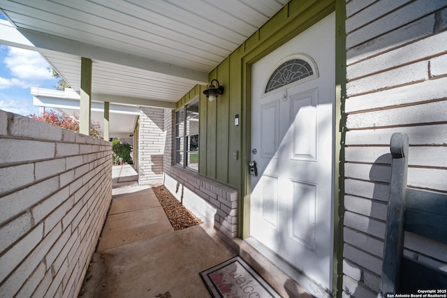 view of doorway to property