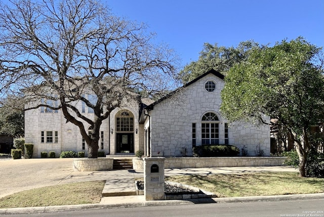 view of front of house