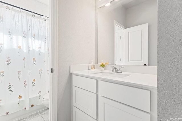 full bathroom with toilet, vanity, and shower / bathtub combination with curtain