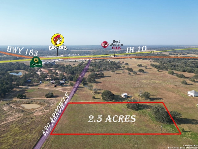 Listing photo 2 for 439 Arrow, Luling TX 78648