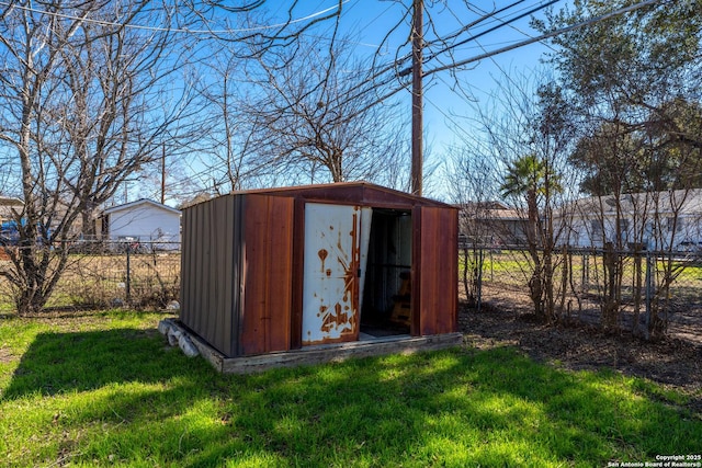 view of outdoor structure with a yard