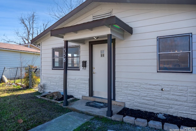 view of property entrance