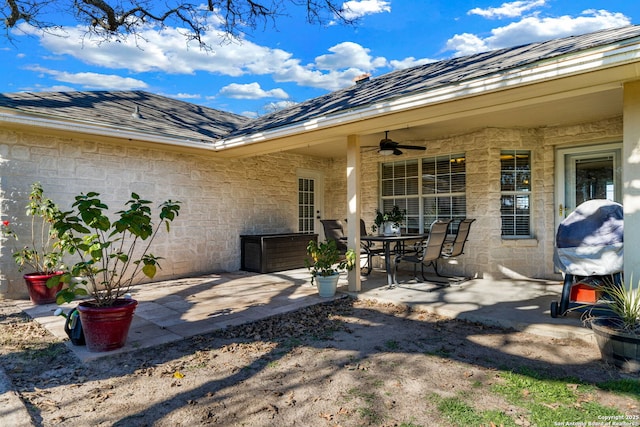 view of patio with ceiling fan