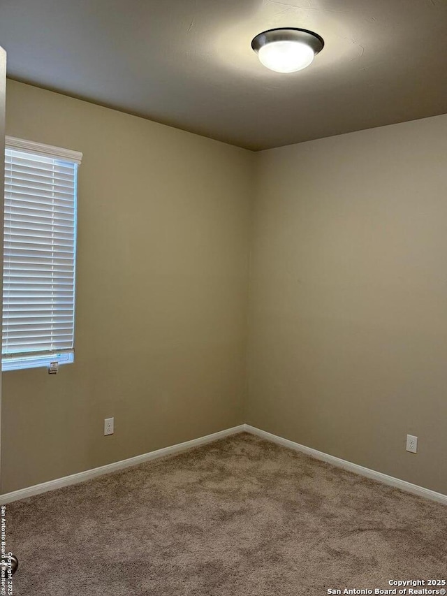 empty room with carpet