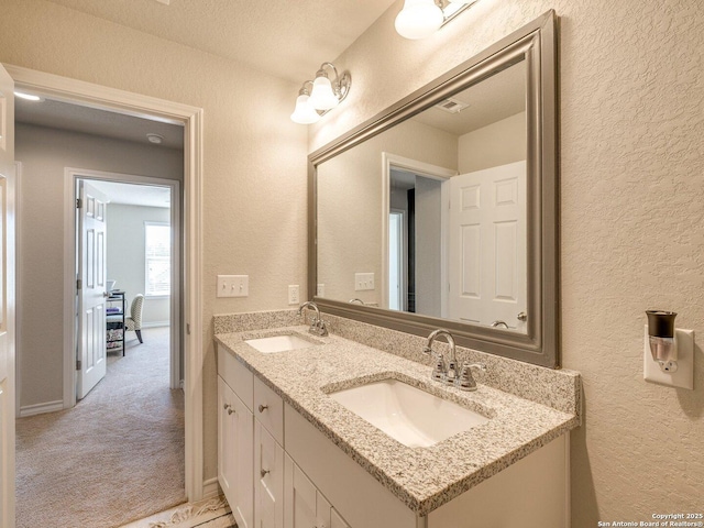 bathroom with vanity