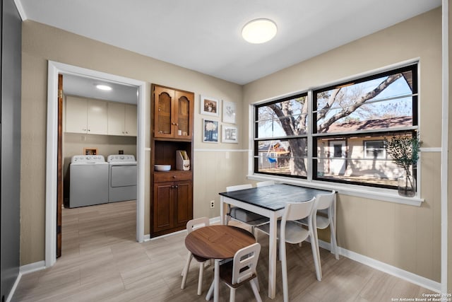 dining room with washer and dryer