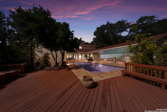 view of deck at dusk