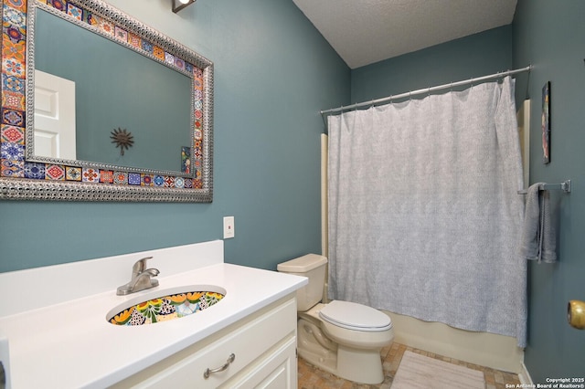 bathroom with toilet, shower / bath combo with shower curtain, and vanity