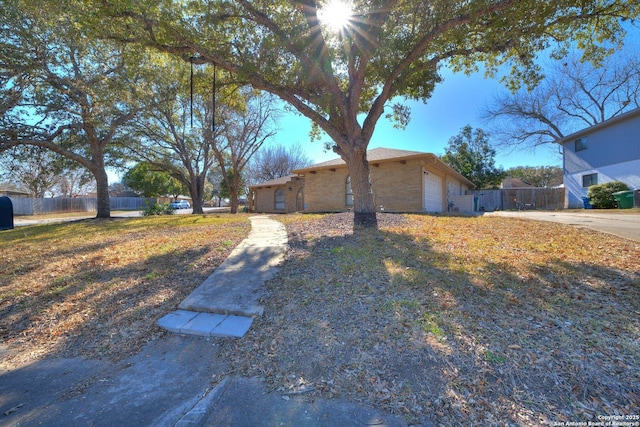 view of front of property