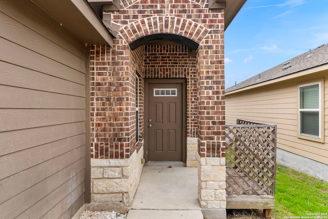 view of property entrance