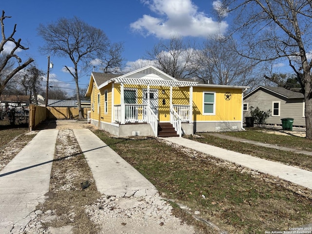 bungalow featuring covered porch