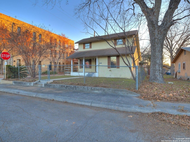 view of front of house with covered porch