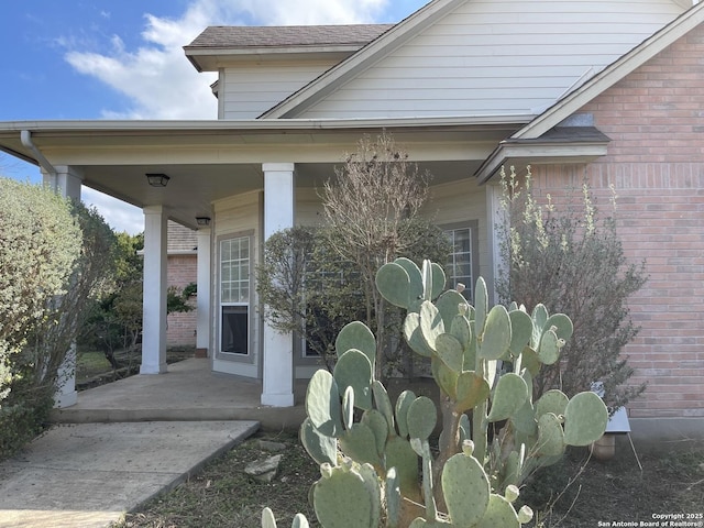 view of exterior entry