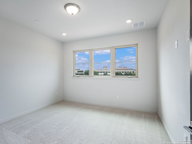 empty room with carpet