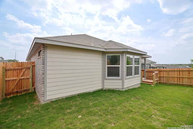 14527 Rainwater Trl, San Antonio, TX 78253 - back of property with a shingled roof