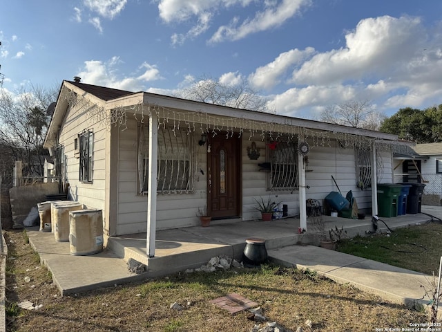 view of front of house with a porch