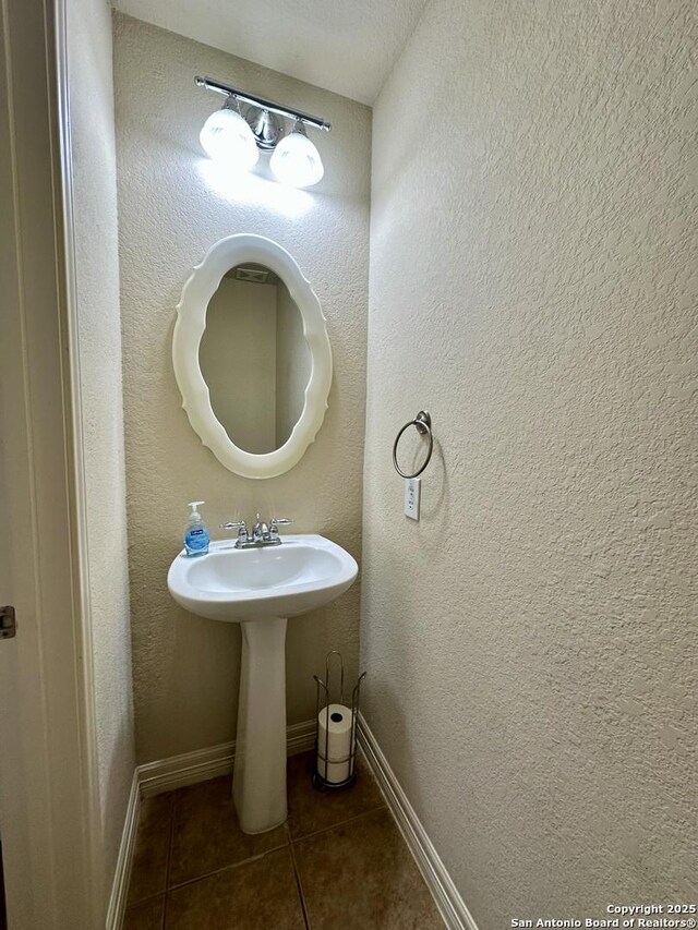 bathroom featuring tile patterned floors