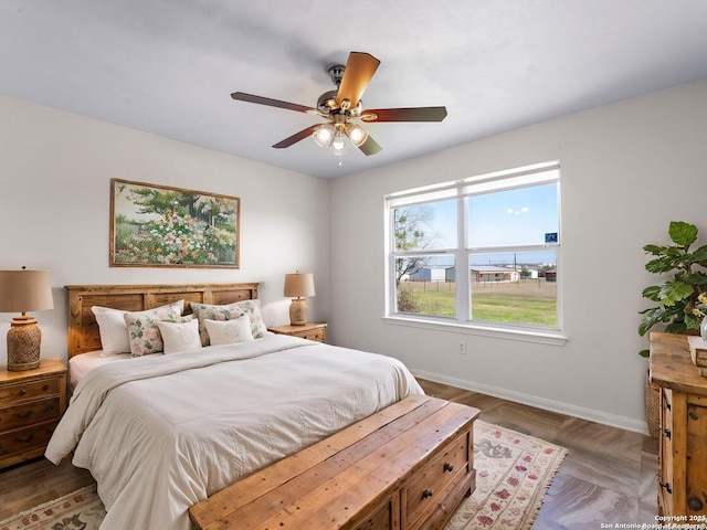 bedroom featuring ceiling fan