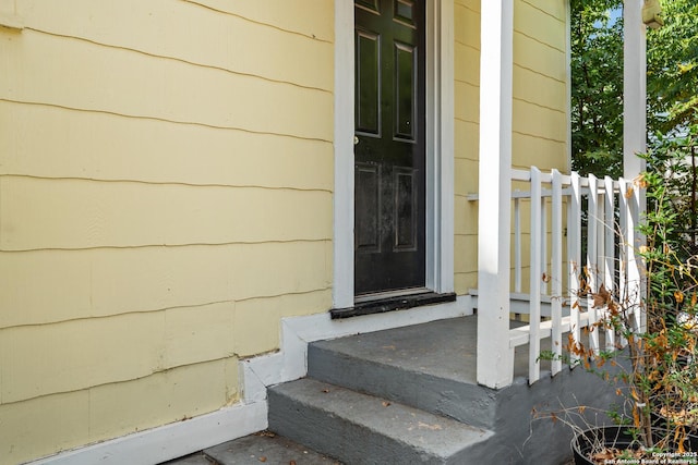 view of entrance to property