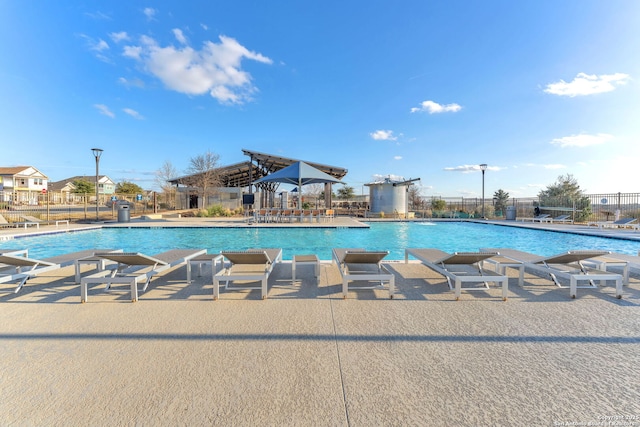 view of pool featuring pool water feature