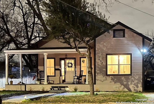 view of front of house with a porch