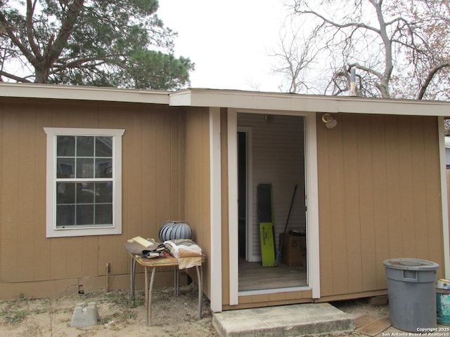 view of entrance to property