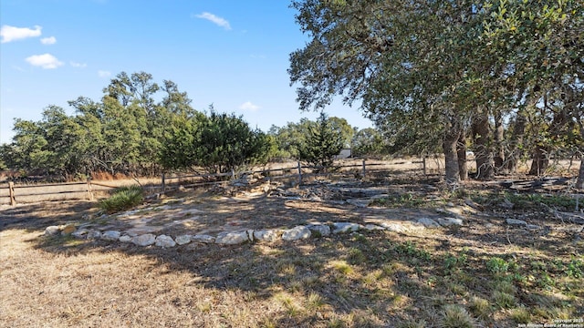 Listing photo 2 for 110 Antonio Perez, Blanco TX 78606