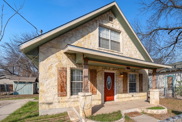 view of front of property featuring a porch