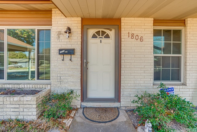 view of entrance to property