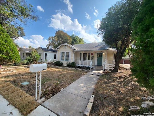 view of front of house with a porch