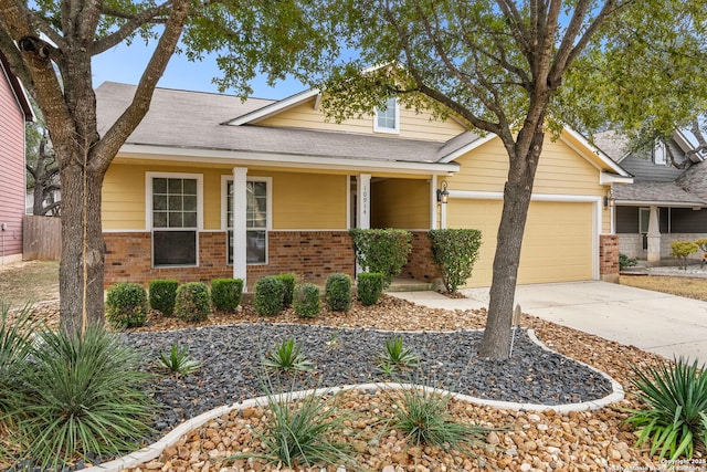 craftsman house with a garage