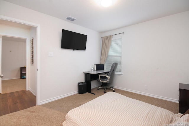 bedroom with carpet