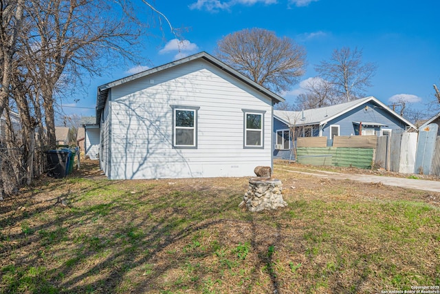 exterior space with a lawn