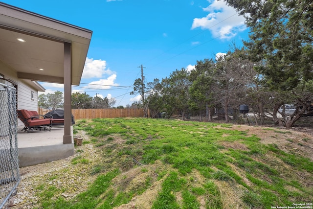 view of yard with a patio area