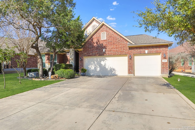 view of property featuring a front yard