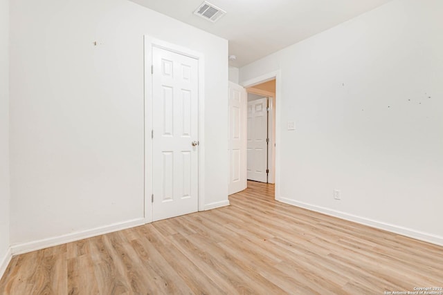 empty room featuring light hardwood / wood-style flooring