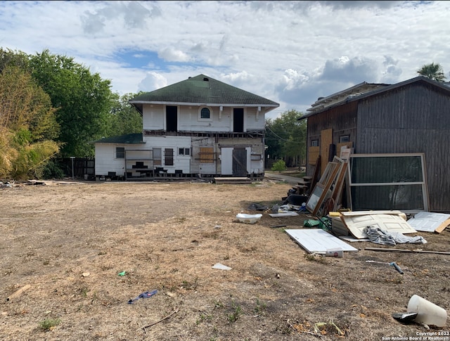 view of rear view of house