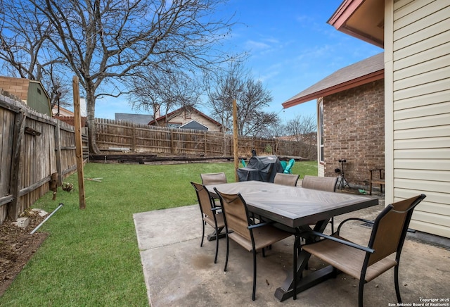 view of patio / terrace featuring grilling area