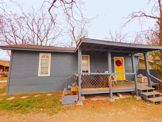 view of front of home with covered porch