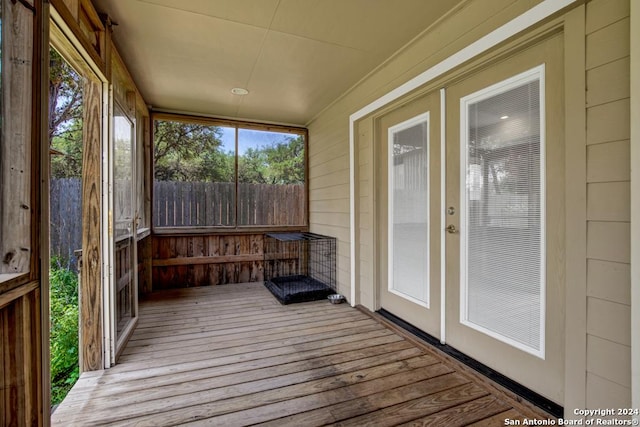 view of sunroom / solarium
