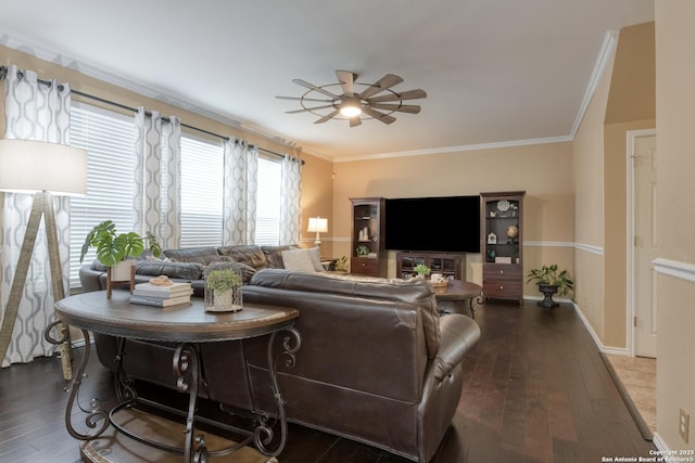 living room featuring hardwood / wood-style flooring, ceiling fan, and ornamental molding